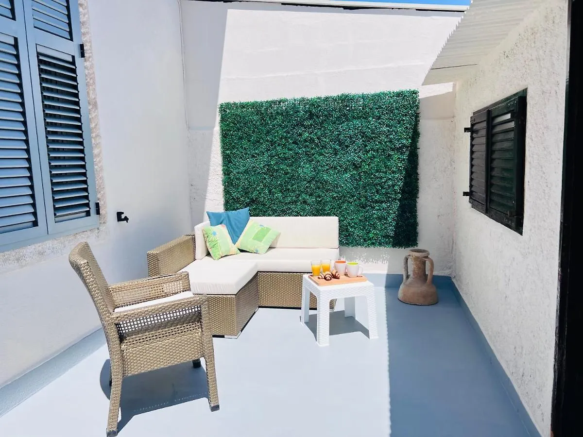Apartment For Special Getaway Rose بولا